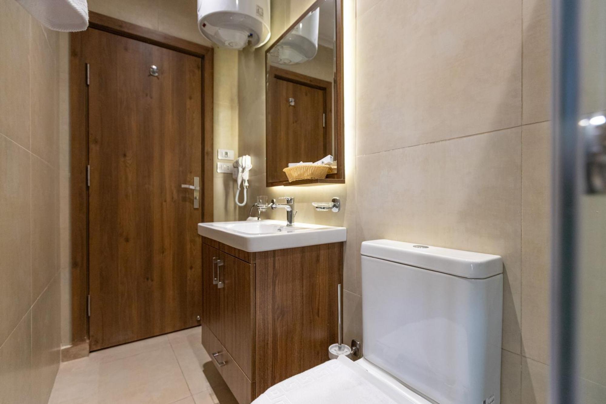 Nozol Pyramids Hotel And Spa Kafret el-Gabal Habitación foto